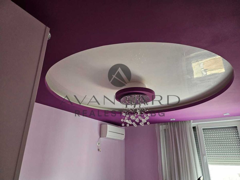 Продава се Тристаен апартамент в Пловдив, Кючук Париж - 100 кв.м за 2100 €/кв.м - Снимка #4