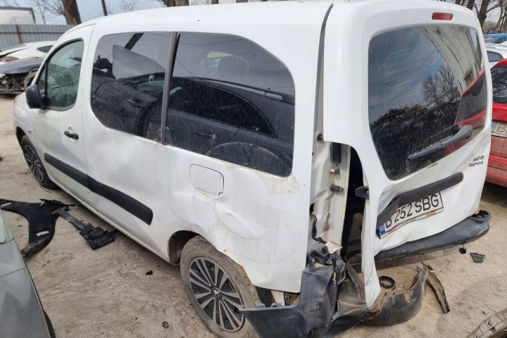 Ghidaj Rola usa culisanta dreapta 9680486880 Peugeot Partner 2 (facelift) (2012 - 2020)