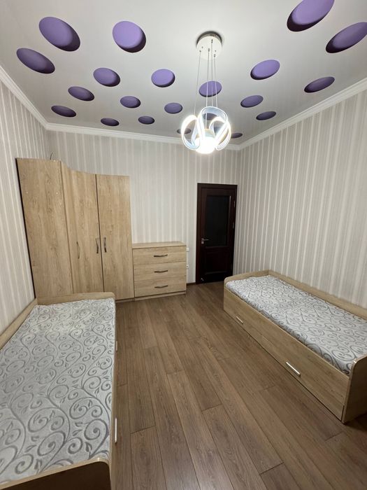 Продаётся квартира 90 кв.м. 3х комнатная, Алмазарский район.