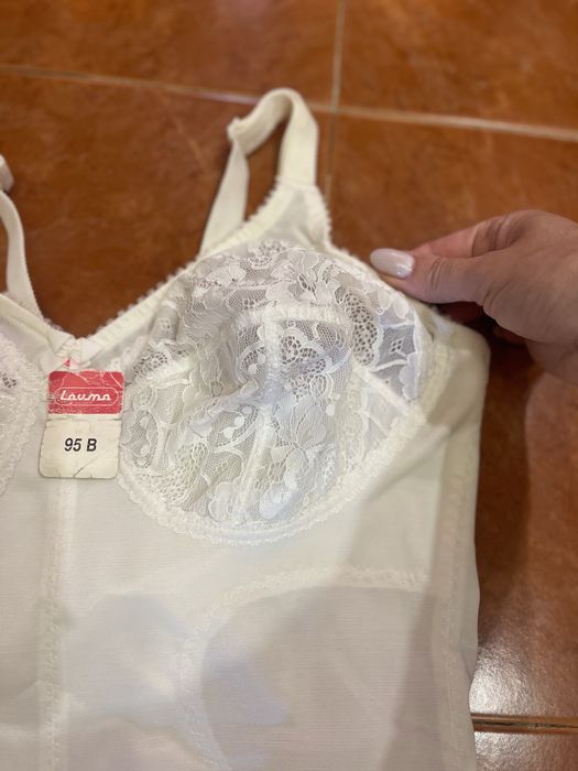 Нижнее белье новое . Утягивающее . 95-в