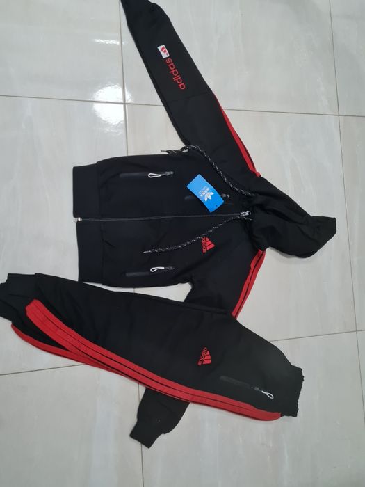 Trening Adidas 5-6 ani