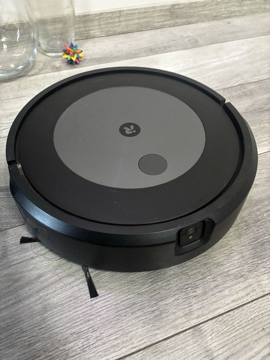 Прахосмукачка робот Roomba j5 combo
