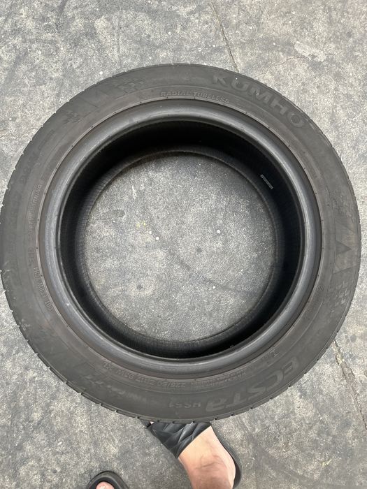 225/50/17 Kumho 2020