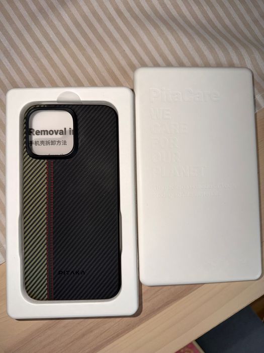 Оригинален калъф pitaka за iPhone 15 Pro Max