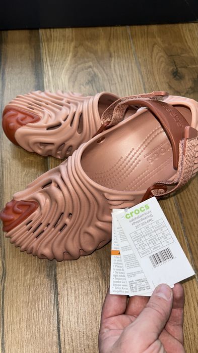 Crocs salehe bembury