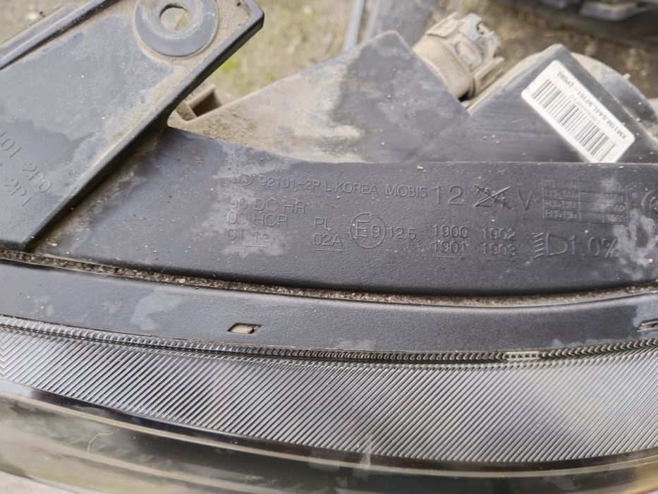 Фара Киа  левая  одна