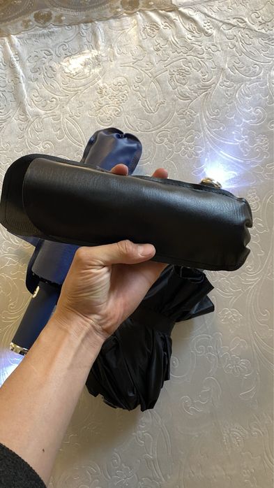 Продам зонтик в хорошым качестве