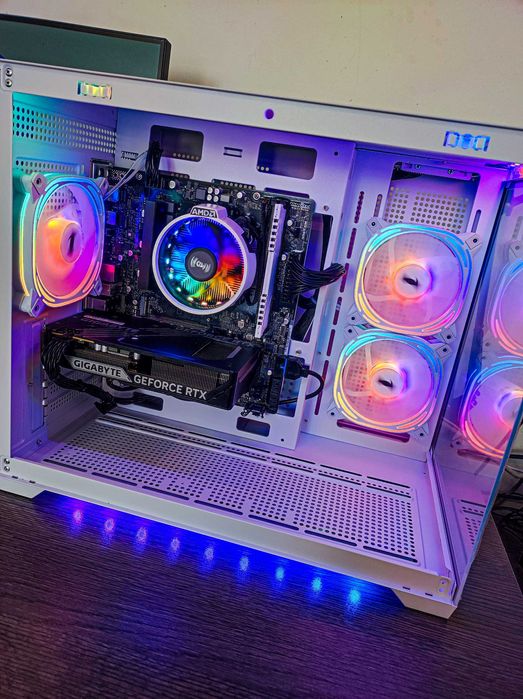 Нов! Ryzen 7 8700F, RTX 5060, 16GB DDR5 RAM, 1TB SSD NVMe