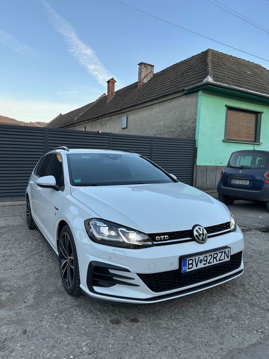VW Golf GTD 2.0 D 184 CP
