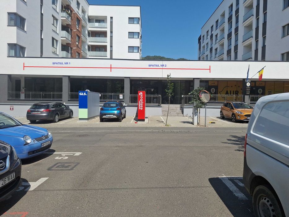 Inchiriez DOUA SPATII COMERCIALE, alaturate, de 173 mp utili , fiecare