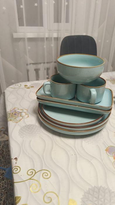 Набор керамической посуды на 6 персон