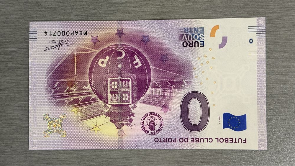 Сувенирни нула евро банкноти - редки модели и серийни номера