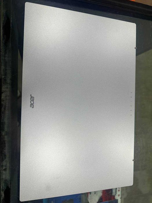 Acer R5 7520U/d5 8gb/nvme 500gb! Holati yaxshi, 2oyda kam ishlagan!