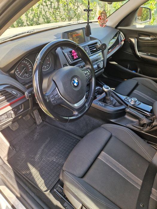 BMW 116d Modelul Sport 2015
