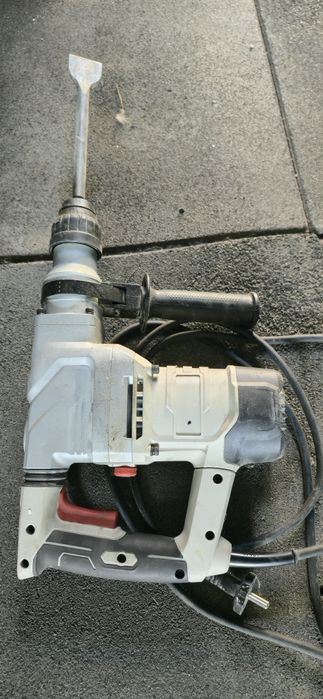 Închiriere ciocan demolator picamer livrare la domiciliu