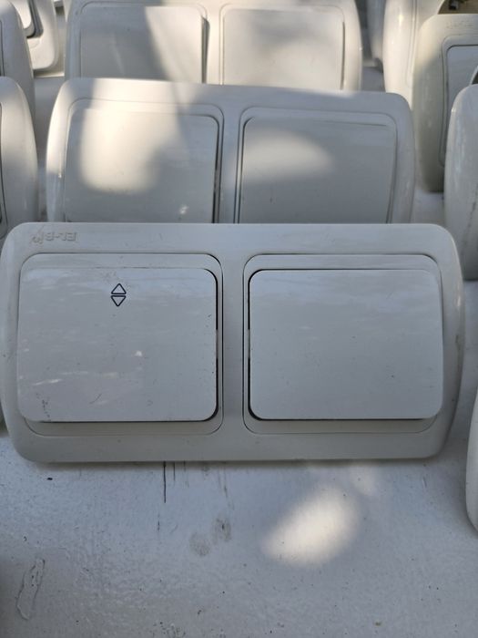 Контакти, ключове, кабелна телевизия