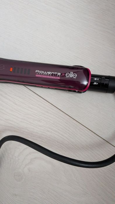 Placa de indreptat parul ROWENTA Express Liss