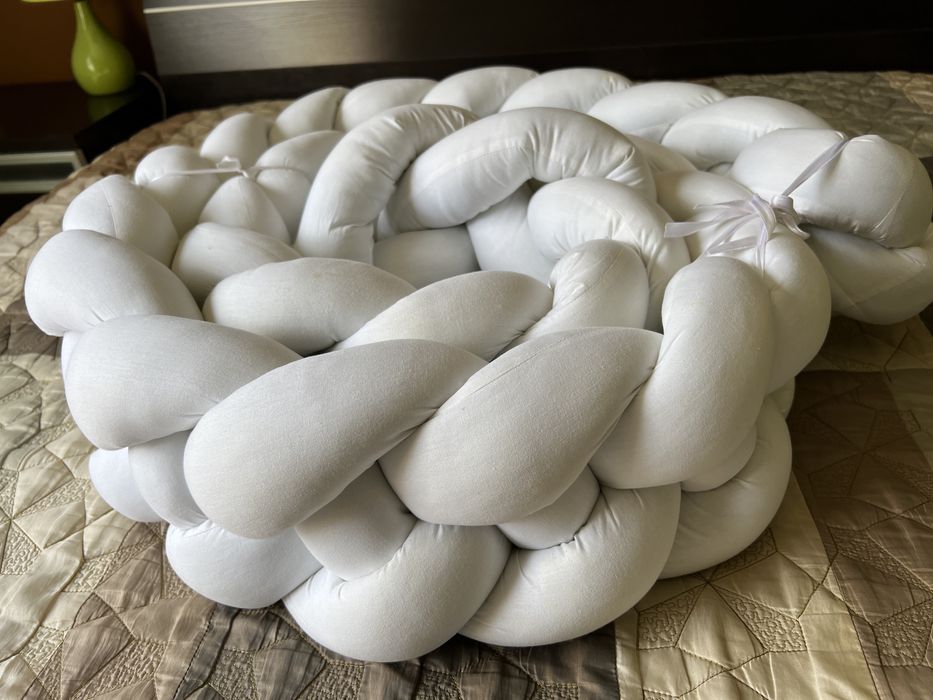 Плетен обиколник с 3 тръби – бял Blossom Bay