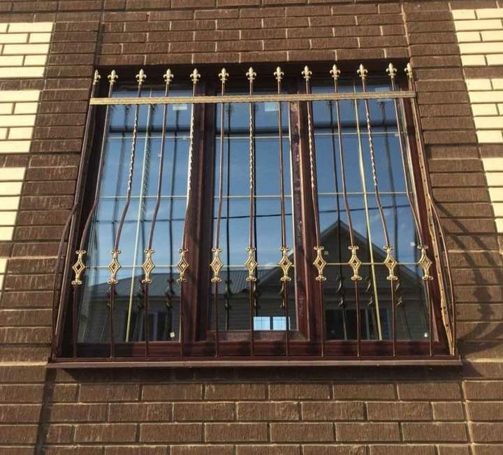 Изготовливаем Решетки на окна любой сложности.