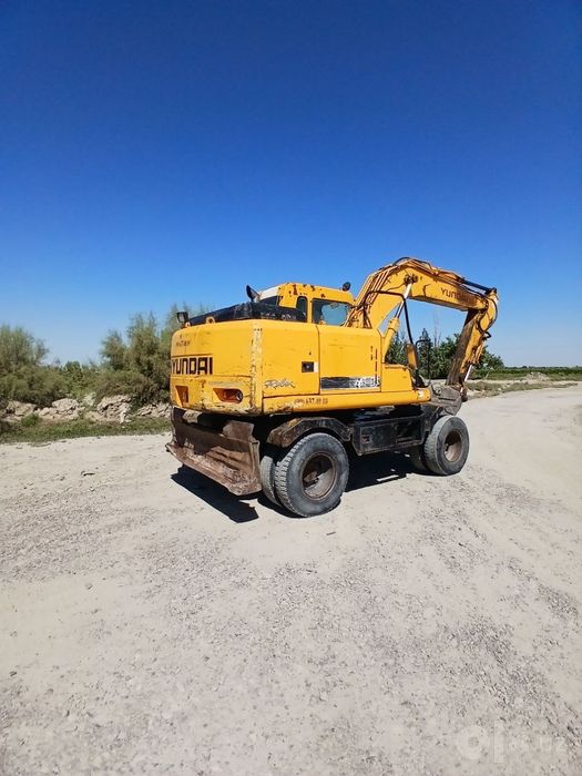 Hyundai 1400 sotiladi