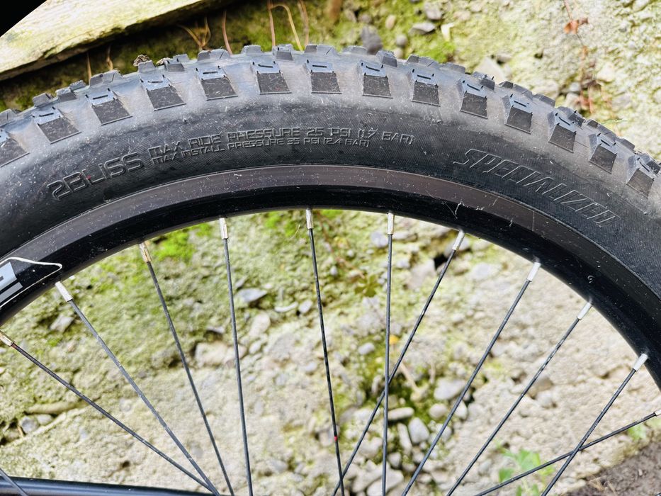 Cauciucuri bicicleta specialized