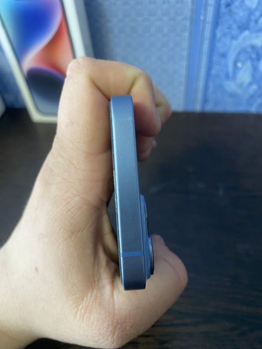 Продам айфон 14