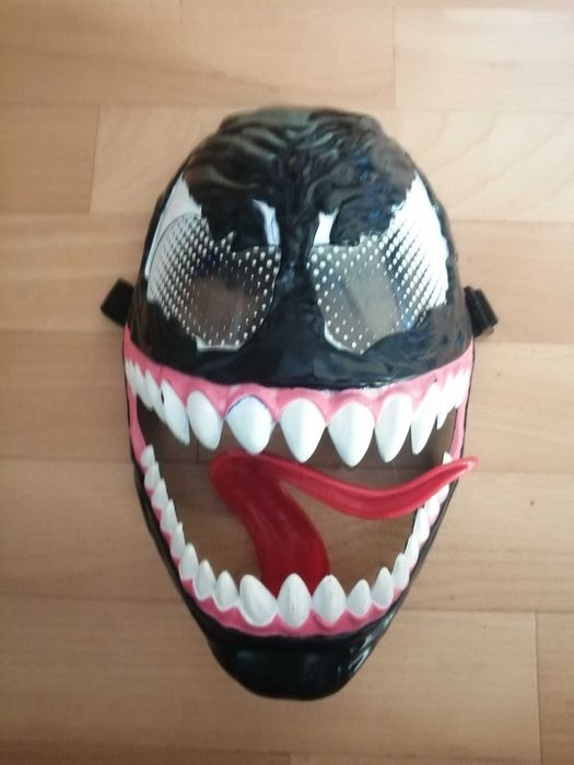 Маскарадная маска Веном