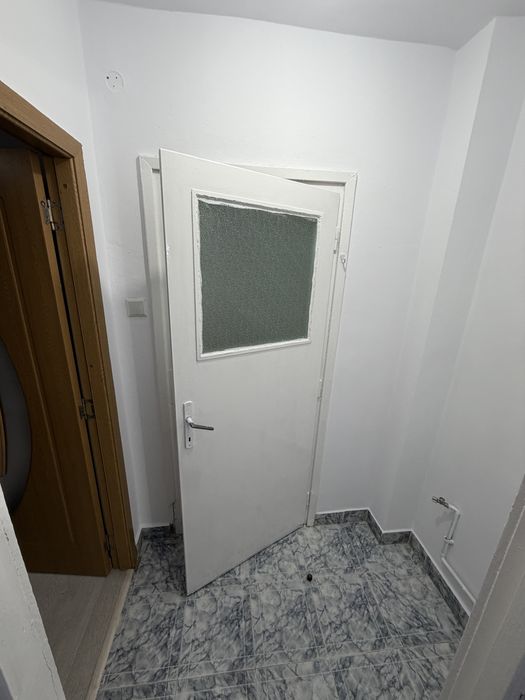 Vând apartament - Lugoj, str. Traian Grozavescu