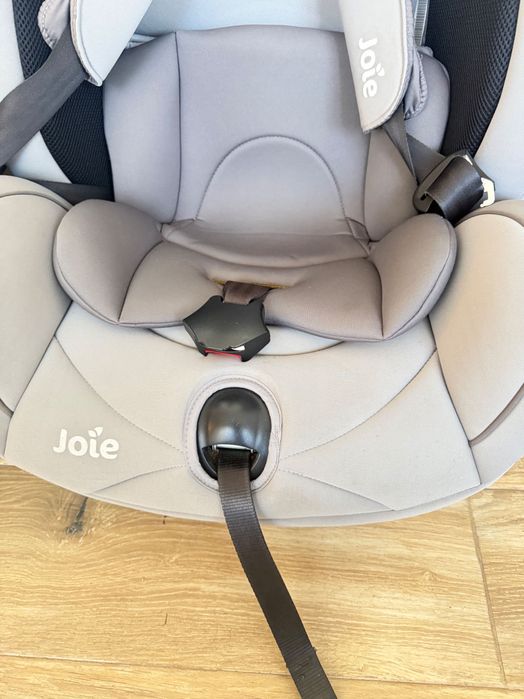 2x Scaun auto copii Joie Stages 0-18 kg – stare perfectă, vând și separat