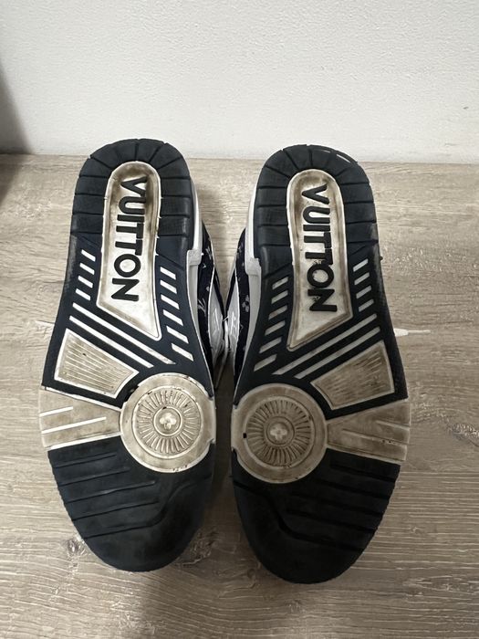 Louis Vuitton albastri