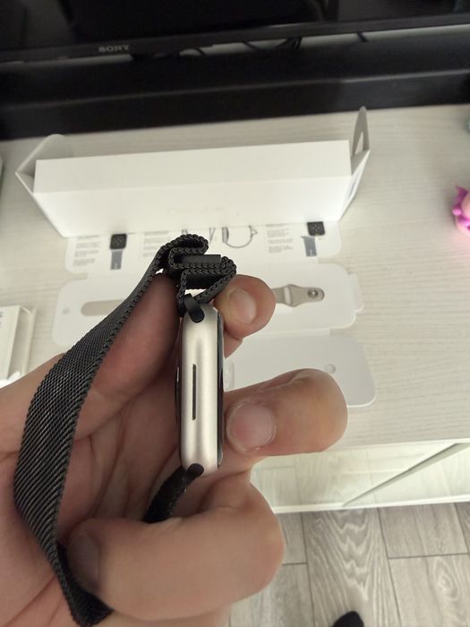 Apple watch series 8 41mm. Starlight aluminum case