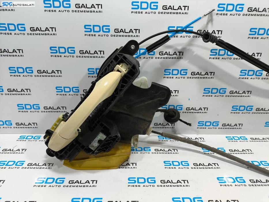 Broasca Incuietoare Completa cu Maner Interior Exterior Usa Portiera Dreapta Spate Mercedes Clasa E Class W212 2009 - 2016 Cod A2047601634 [L2346]