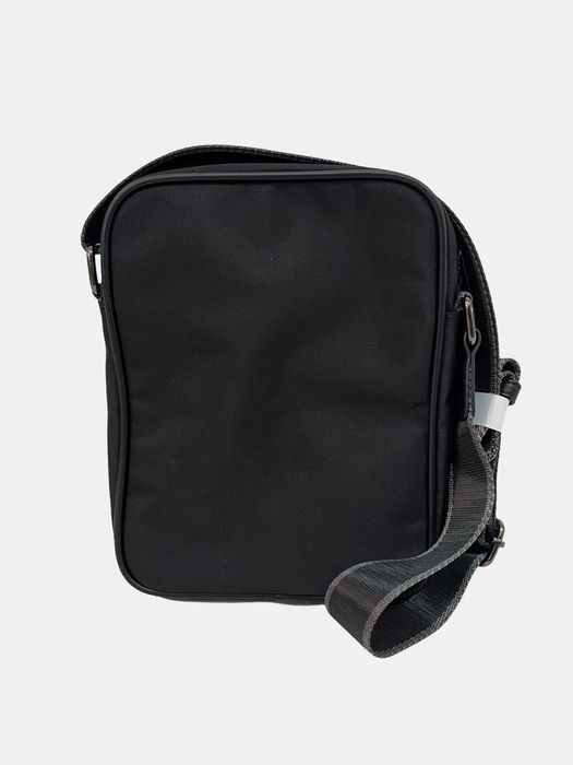 Мъжка чанта Hugo Boss 009 !