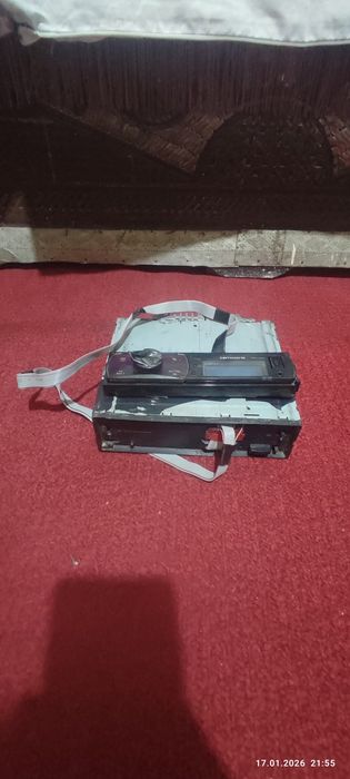 Pioneer carizzerra. Arginal. Sotiladi 400.000 som shlift chiqarilgan.