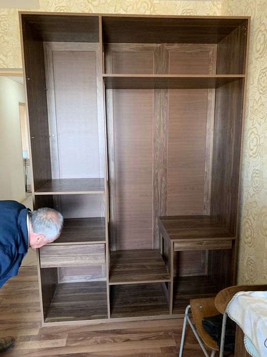 Спальний гарнитур.