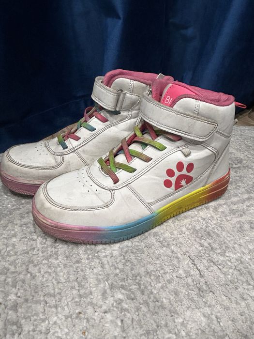 Кроссы и сапоги девочке