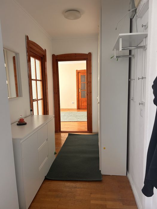 Apartament 4 camere | 2 băi | 2 balcoane | parcare | renovat | Oradea