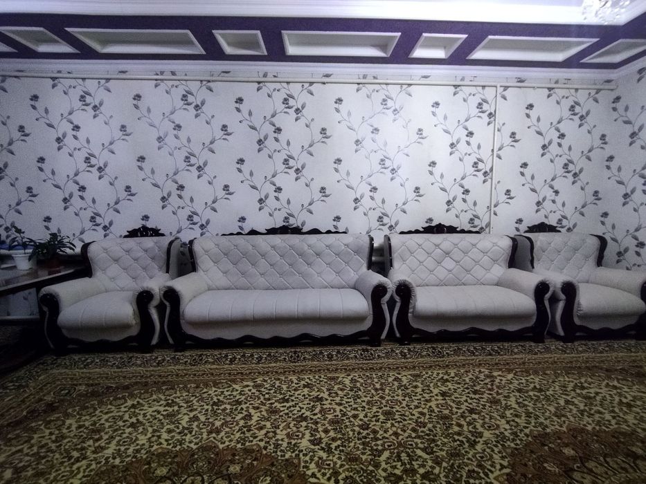 4 лик диван кресло сатылады