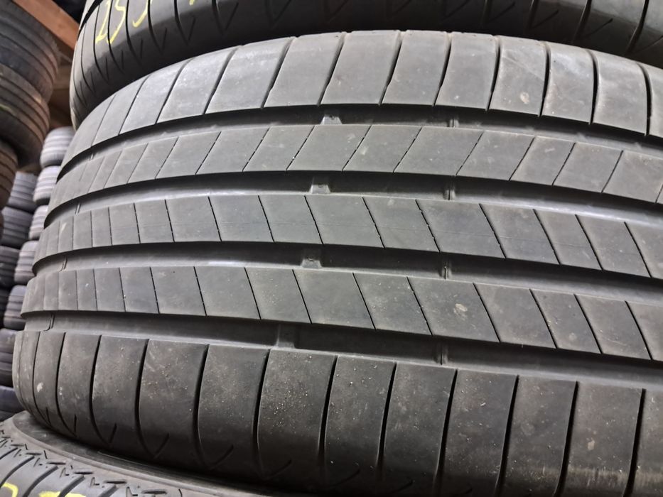 Anvelope second vara 255 40 R21/235 45 R21 Bridgestone 2024/2022