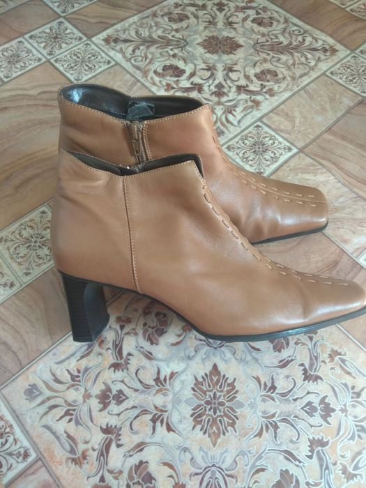 Ботильоны кожаные