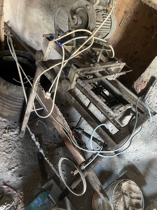 Matrita tigla beton pentru acoperisuri