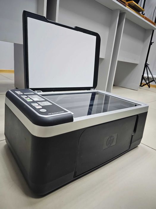 МФУ HP Deskjet F4180