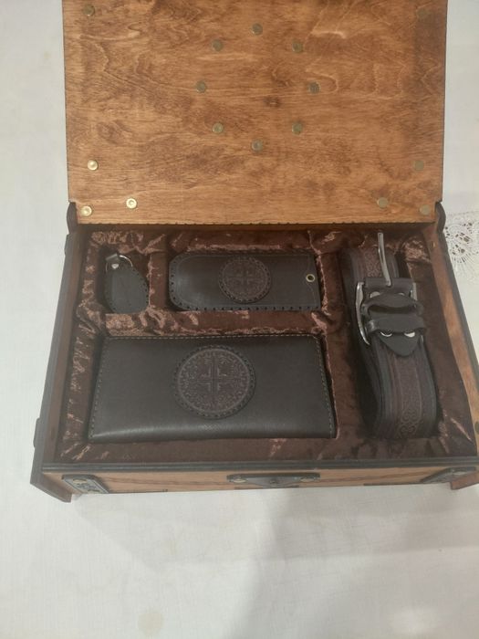 Подарочный набор для мужчины фирмы Тумар