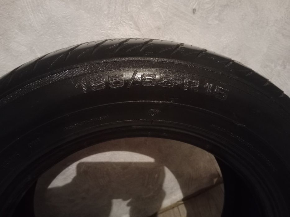Продам шины 2 шт новые