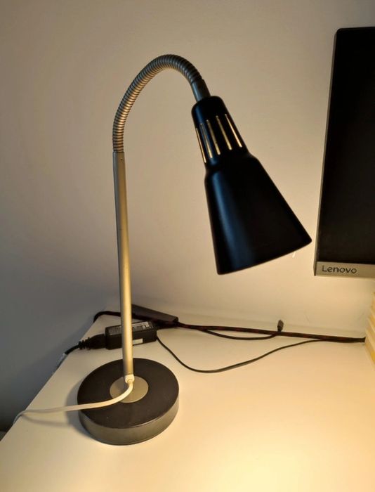 IKEA Kvart Desk Lamp - Lampa birou + Bec E14 inclus