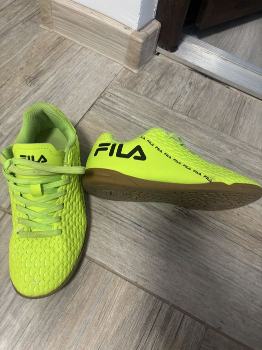 Ghete de fotbal Fils in condiție perfecta marimea 37