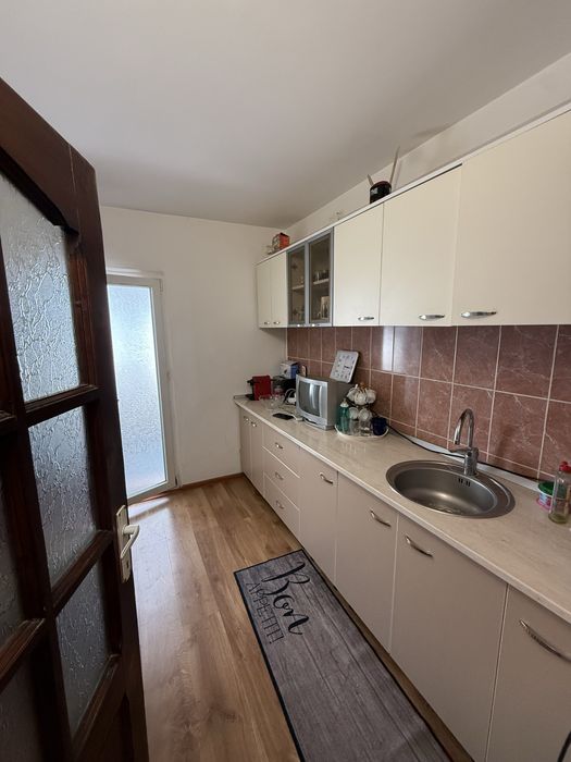 Vand apartament 2 camere, centrala gaz, str. Cuza Voda, Corabia