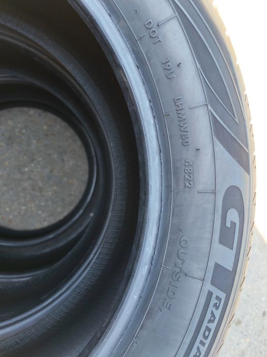 Vând 4 anvelope vara 225 55 18