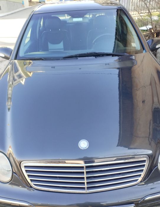 Полиране и премахване на драскотини на коли бусове и фарове