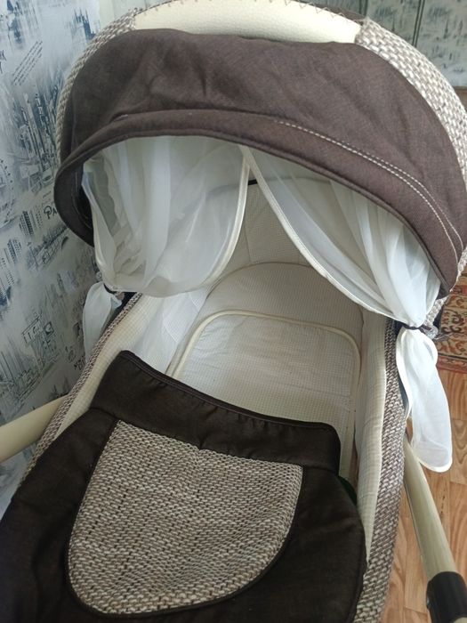 Продам коляску тройку